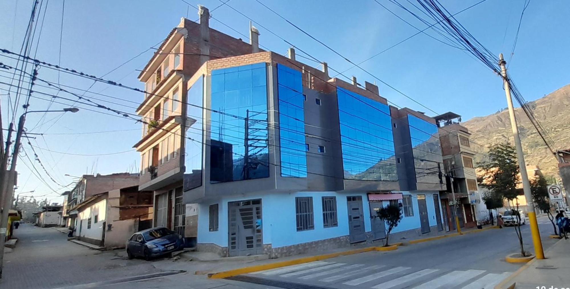 Hostal Pura Casta Hotel Carhuaz Buitenkant foto